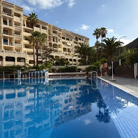 بيت ريفي Castle Harbour 402